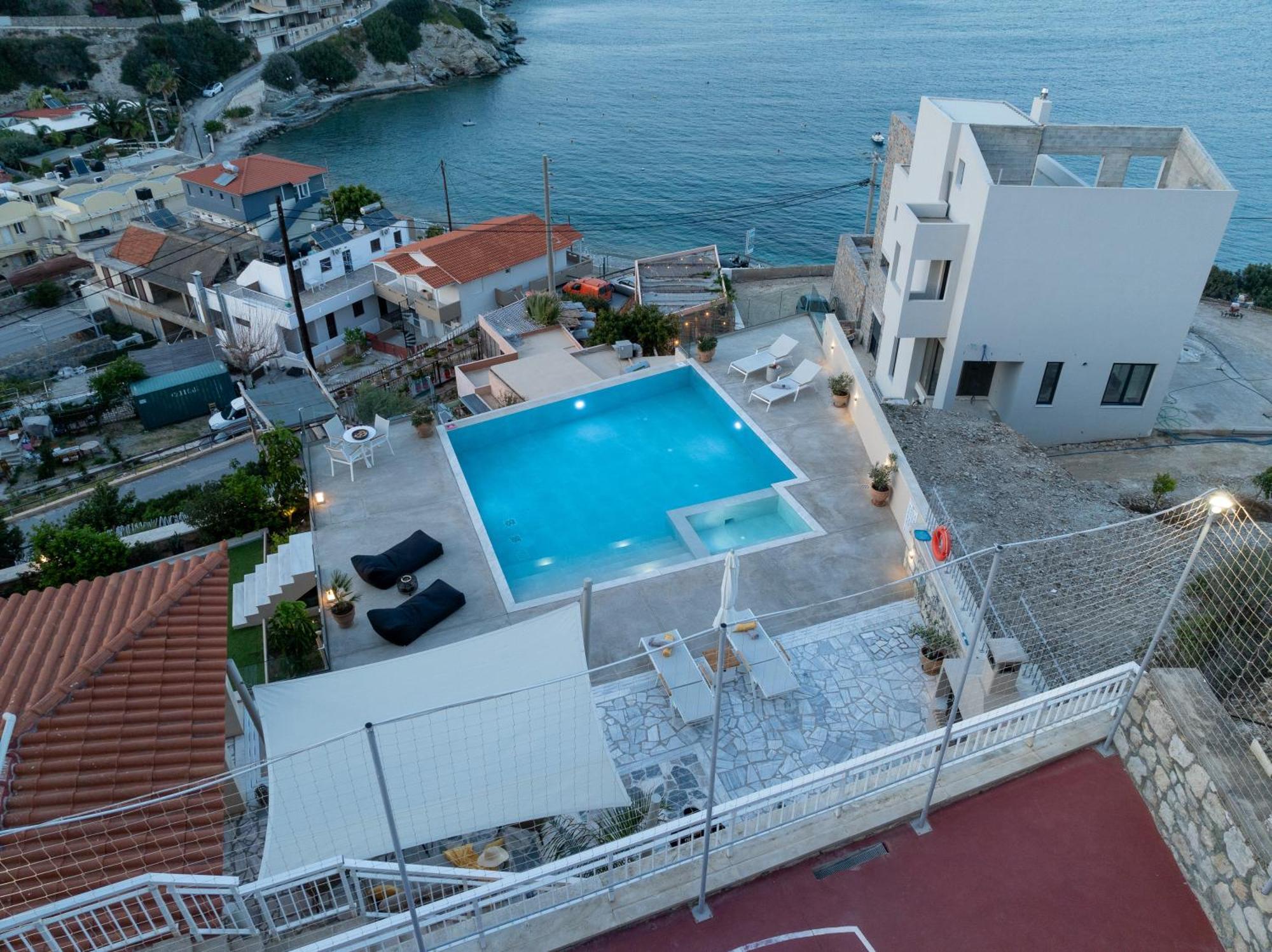 Amazing View Villa Aliki With Infinity Pool & Spa Лигария Екстериор снимка